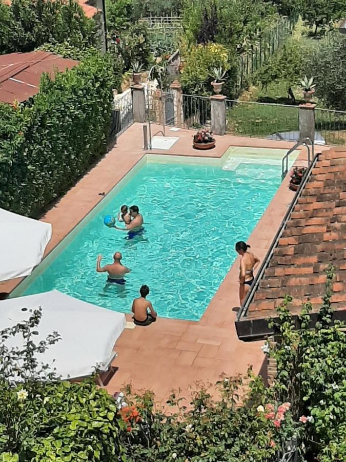 Апартаменты Borgo Dei Cadolingi Гамбасси-Терме Экстерьер фото