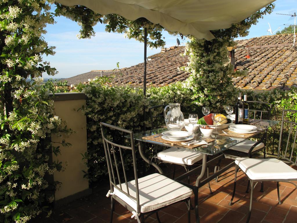 Апартаменты Borgo Dei Cadolingi Гамбасси-Терме Экстерьер фото