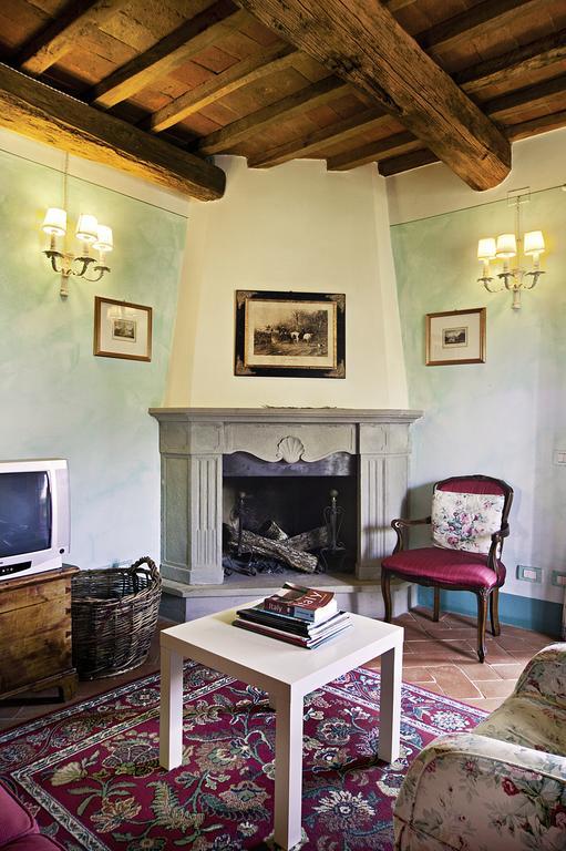 Апартаменты Borgo Dei Cadolingi Гамбасси-Терме Экстерьер фото